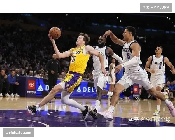 湖人防守体系限制独行侠进攻 全场仅让对手得到104分